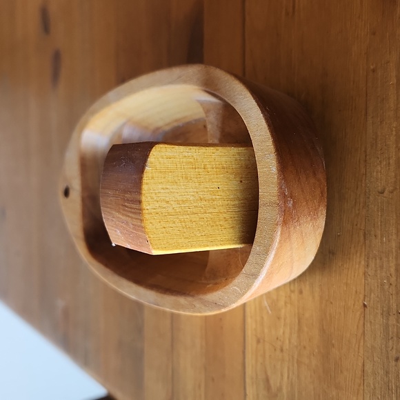 Wood Handmade/Carved Solid Boat 8.5"x4"x1.5" German Made EUC - Picture 4 of 6